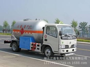 液化气钢瓶运输车，安全、效率与科技的完美结合